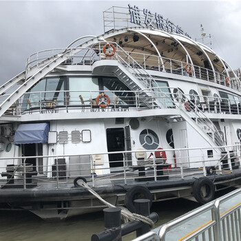 黄浦江游轮租赁指南 赋能企业年会与高端活动的水上盛会